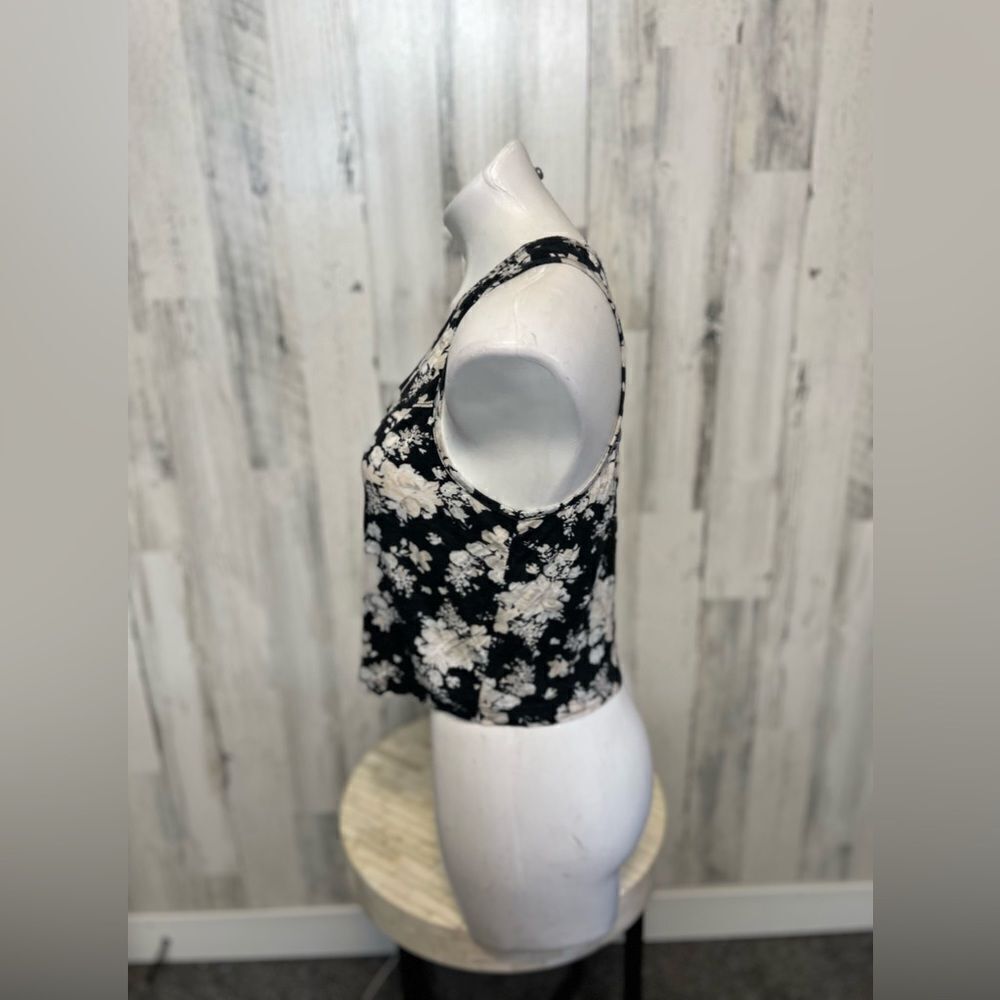 Tank top - Picture 3 of 8